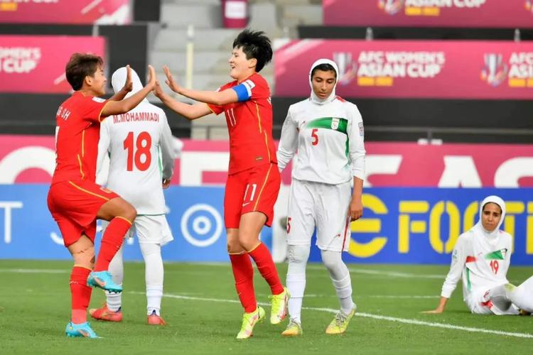 中国女足对伊朗足球赛直播